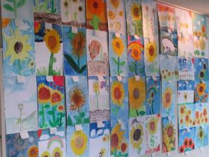 ひまわり絵画展　展示