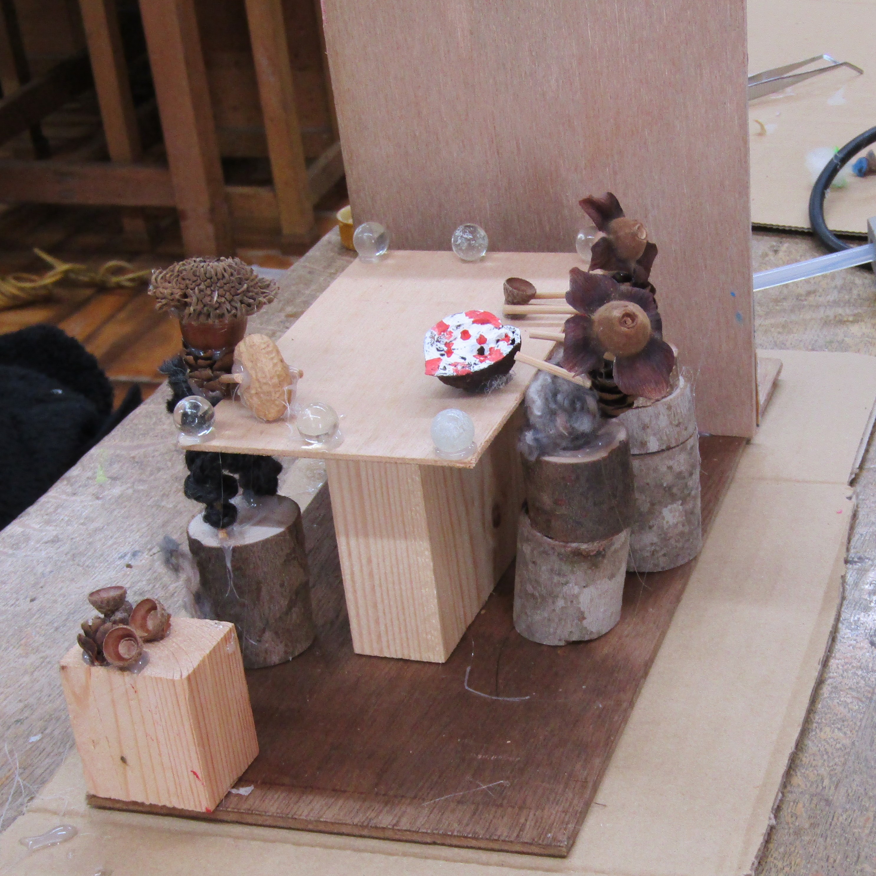 ジオラマのような作品